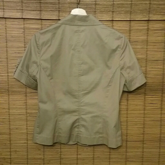 TRINA TURK Original Khaki  Short Sleeve Jacket - Picture 5 of 5
